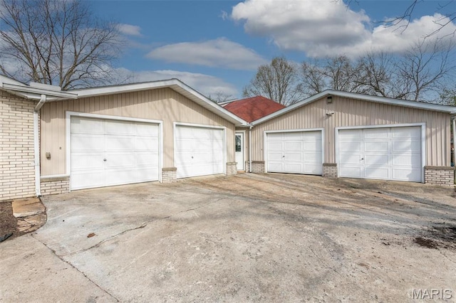 155 Troy Rd, Collinsville, IL 62234 - photo 33
