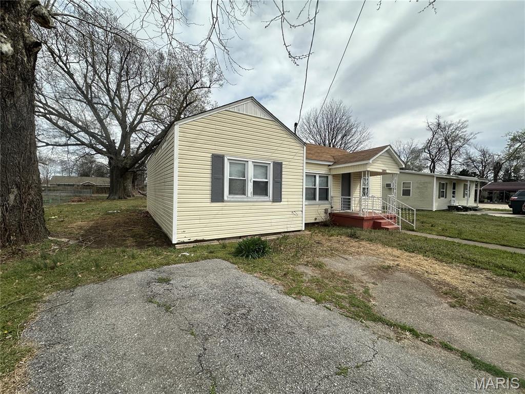 1001 N Huffman Ave, Portageville, MO 63873 - photo 2