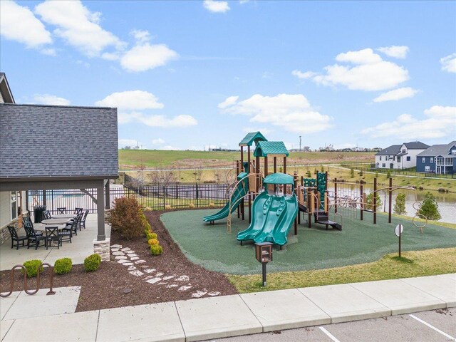 914 Memsie Park Ct, Ofallon, MO 63368 - view of community play area