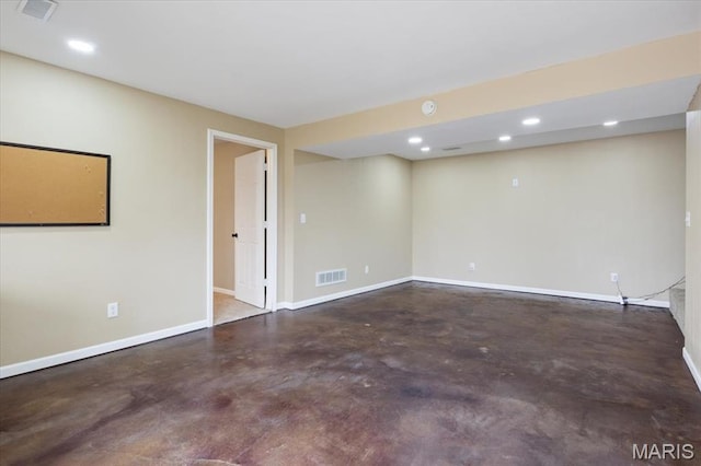 34441 Hickory Hills Rd, Mo, MO 65078 - unfurnished room featuring concrete flooring, baseboards, and recessed lighting