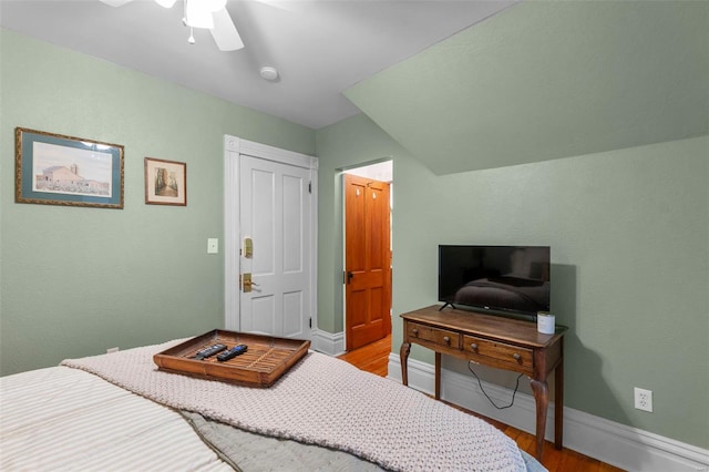 312 Bellevue St, Cape Girardeau, MO 63701 - bedroom with wood finished floors, baseboards, and ceiling fan