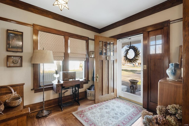 foyer featuring wood finished floors