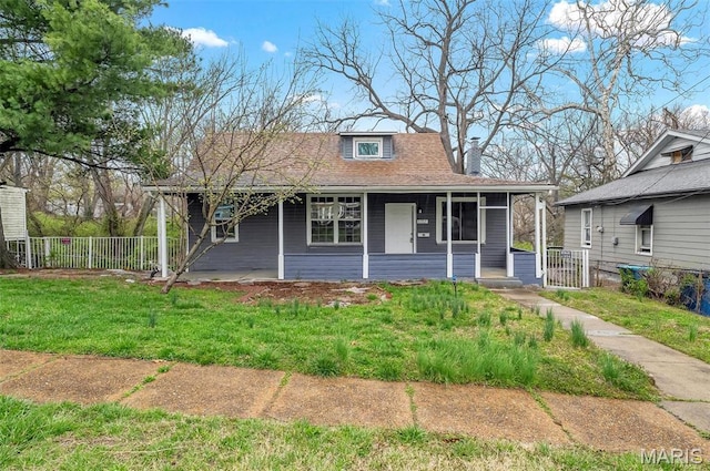 5537 Helen Ave, Saint Louis, MO 63136 - view of front of house with a porch