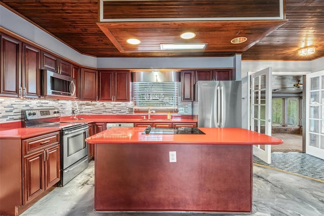 29 Park Charles Blvd N, Saint Peters, MO 63376 - kitchen featuring stainless steel appliances, wooden ceiling, a kitchen island, ceiling fan, and tasteful backsplash