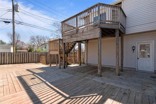 7 Beavertail Ct, Florissant, MO 63033 - wooden deck featuring fence