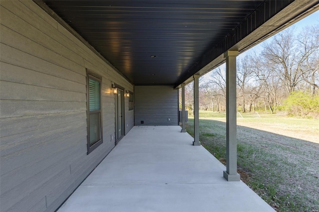 213 Lakeview Dr, Farmington, MO 63640 - view of patio / terrace