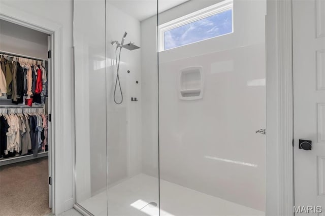 1154 Bloomfield Dr, Eureka, MO 63025 - full bathroom with a walk in shower and a walk in closet