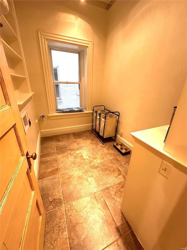4 N Kingshighway Blvd Unit 4D, Saint Louis, MO 63108 - view of spare room