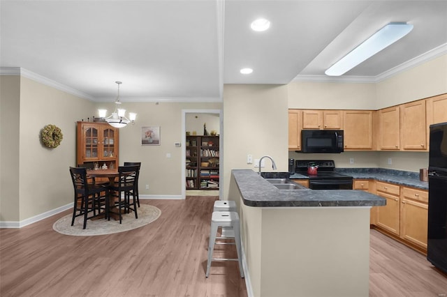 13115 Mill Crossing Ct Unit 106, Saint Louis, MO 63141 - kitchen featuring black appliances, a sink, dark countertops, light brown cabinetry, and crown molding