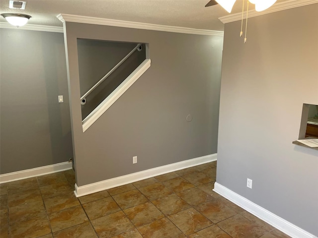 769 Walton Ave Unit 3, Saint Louis, MO 63108 - empty room featuring ornamental molding, baseboards, and a ceiling fan