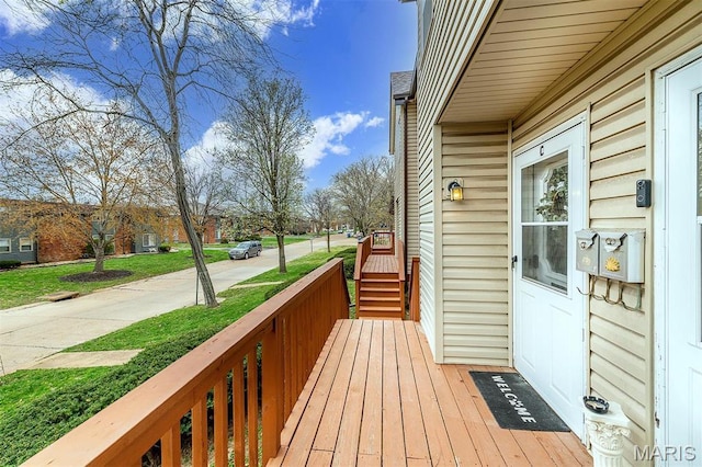 10161 Squire Meadows Dr Unit C, Saint Louis, MO 63123 - view of wooden deck