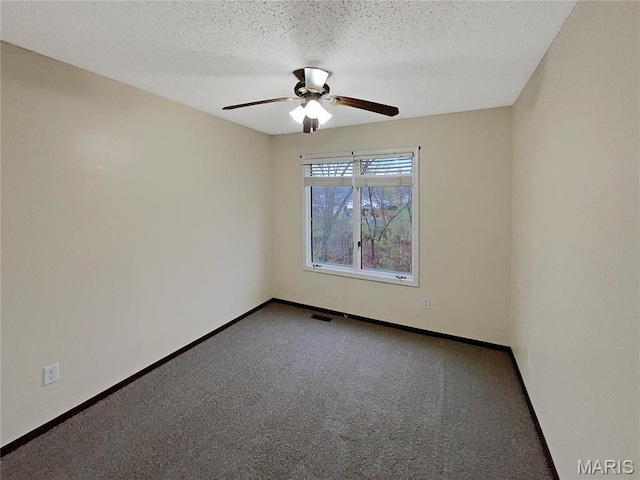 26 Thistledale Ct Unit H, Saint Peters, MO 63376 - unfurnished room with carpet, ceiling fan, and a textured ceiling
