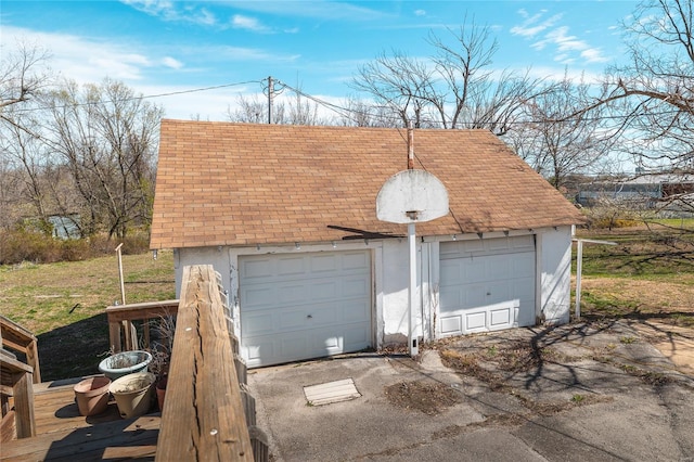 104 E Jefferson Ave, Richland, MO 65556 - view of detached garage