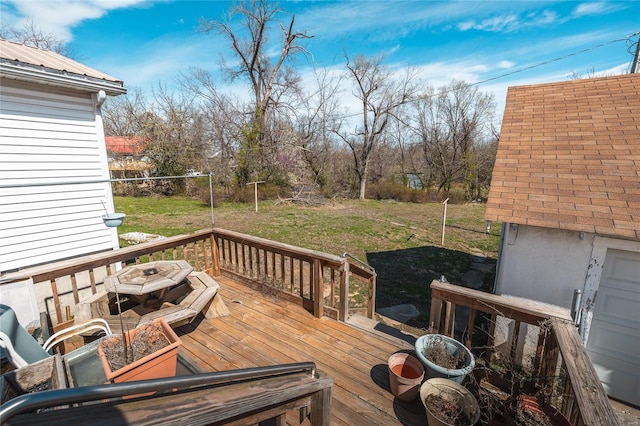 104 E Jefferson Ave, Richland, MO 65556 - wooden terrace featuring a yard