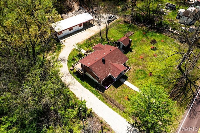 aerial view of property and surrounding area