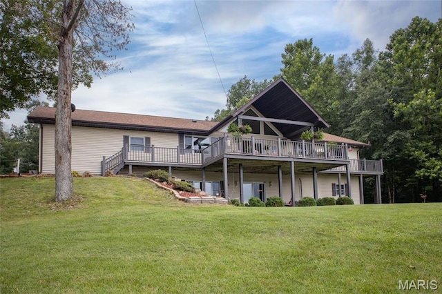 3448 Levee Rd, Centralia, IL 62801 - back of property with a deck and a yard