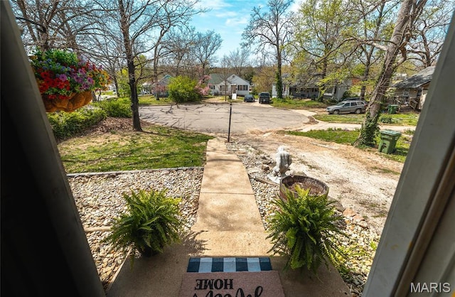 11 Rolla Gardens Dr, Rolla, MO 65401 - view of yard featuring a residential view