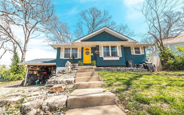 11 Rolla Gardens Dr, Rolla, MO 65401 - view of bungalow-style home