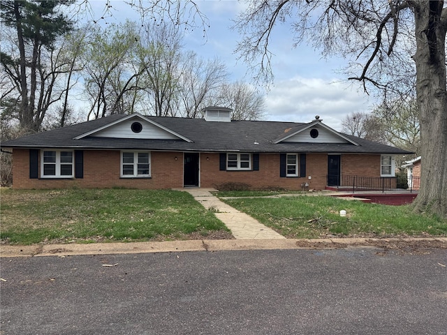 8827 May Ave, Saint Louis, MO 63136 - photo 1