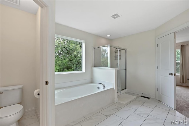 472 Cypress Creek Ln, Imperial, MO 63052 - full bath featuring a garden tub, a stall shower, toilet, and baseboards
