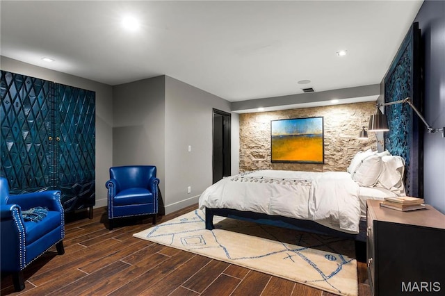 429 N Euclid Ave, Saint Louis, MO 63108 - bedroom featuring wood finished floors, baseboards, and recessed lighting