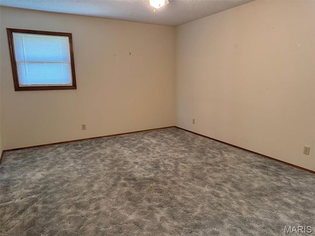 19924 Goldenwood Rd, Lebanon, MO 65536 - empty room featuring baseboards and carpet flooring