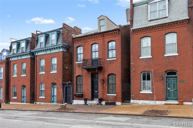 914 Russell Blvd, Saint Louis, MO 63104 - view of property