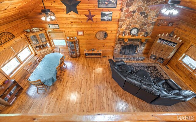 6720 Rock Rd, Bourbon, MO 65441