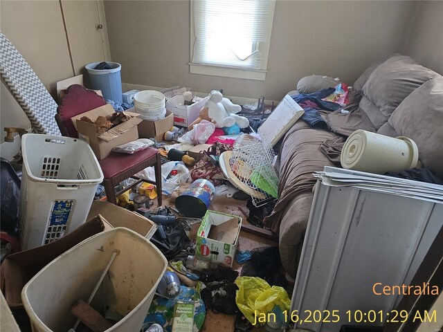 215 W 17th St, Centralia, IL 62801 - view of miscellaneous room