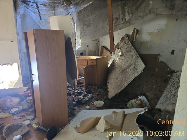 215 W 17th St, Centralia, IL 62801 - view of misc room