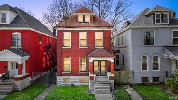 2926 Dodier, Saint Louis, MO 63107 - traditional style home with french doors and fence