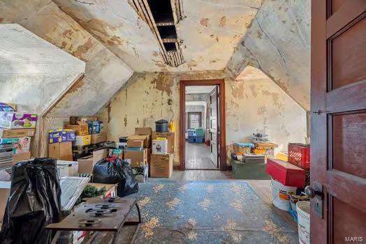 2926 Dodier, Saint Louis, MO 63107 - view of unfinished attic