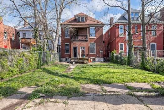 2926 Dodier, Saint Louis, MO 63107 - view of back of property