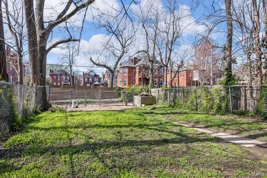 2926 Dodier, Saint Louis, MO 63107 - view of yard with a residential view