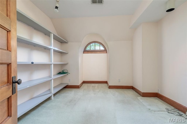 44 Kingsbury Pl, Saint Louis, MO 63112 - view of storage room