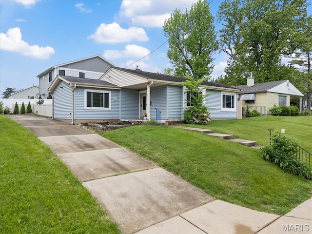 8934 Litzsinger Rd, Saint Louis, MO 63144 - ranch-style home featuring driveway