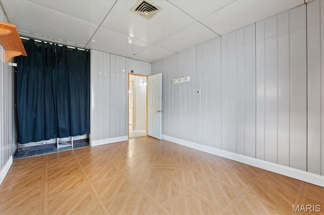 8934 Litzsinger Rd, Saint Louis, MO 63144 - empty room featuring baseboards