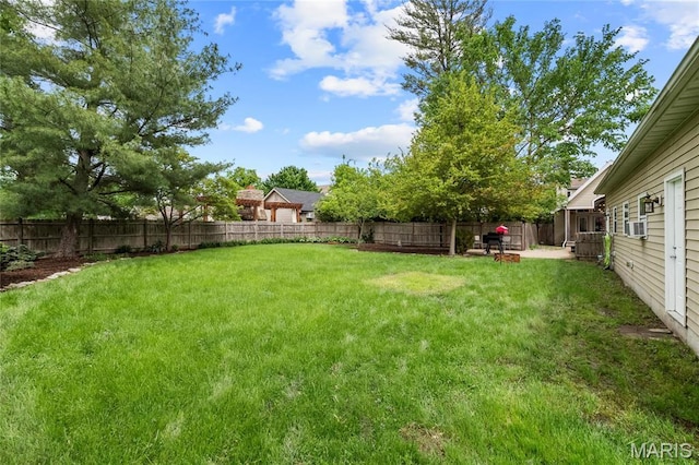 2521 High School Dr, Saint Louis, MO 63144 - view of yard featuring cooling unit