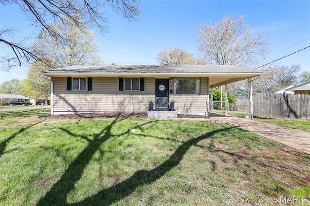 35 Florissant Park Dr, Florissant, MO 63031 - ranch-style house featuring concrete driveway and a carport