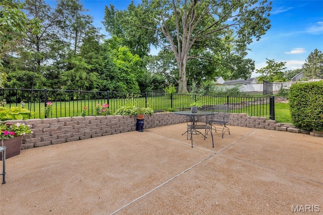 1010 Briarton Dr, Saint Louis, MO 63126 - view of patio / terrace with outdoor dining area