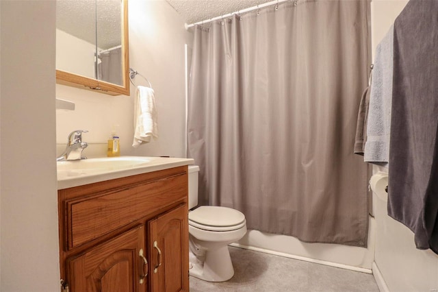 2781 Blackforest Dr Unit C, Saint Louis, MO 63129 - bathroom with a textured ceiling, toilet, vanity, and shower / bathtub combination with curtain