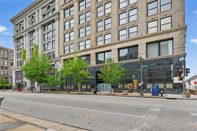 901 Washington Ave Unit 310, Saint Louis, MO 63101 - view of apartment building / complex