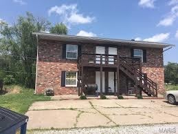 115 Jerome Ln E, St Louis, IL 62206 - photo 1
