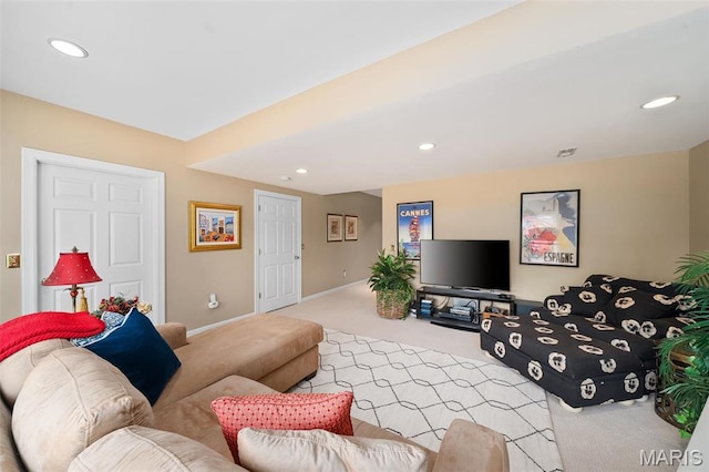 1114 Lockett Rd, Des Peres, MO 63131 - living room featuring carpet flooring, recessed lighting, and baseboards