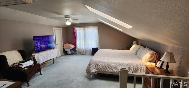 530 W Holmes, Chester, IL 62233 - bedroom featuring a skylight, carpet flooring, a textured ceiling, lofted ceiling, and ceiling fan