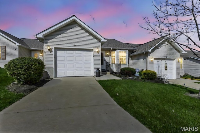 114 Fort Dodge Dr, Wright City, MO 63390 - ranch-style home with an attached garage, a front lawn, and driveway