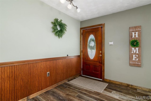 132 S Duncan St, Marine, IL 62061 - foyer featuring dark wood-style flooring, a chandelier, and wainscoting