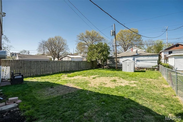 409 Jett Ave, Saint Louis, MO 63125 - view of yard featuring a shed and an outbuilding