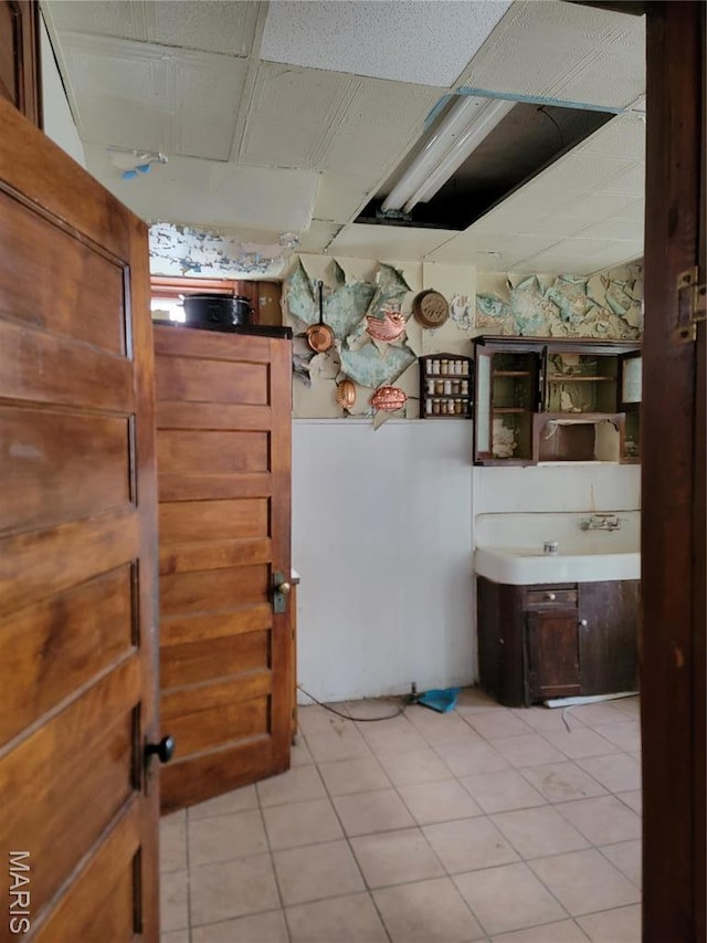4453 Athlone Ave, Saint Louis, MO 63115 - bathroom with tile patterned flooring and vanity