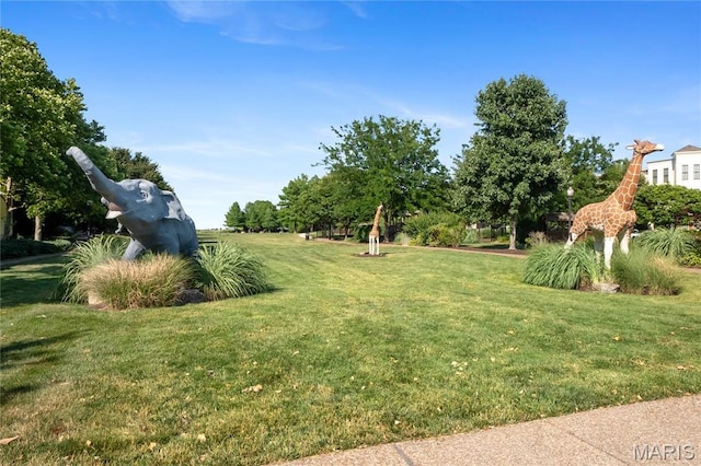 5073 Barter St, Saint Charles, MO 63301